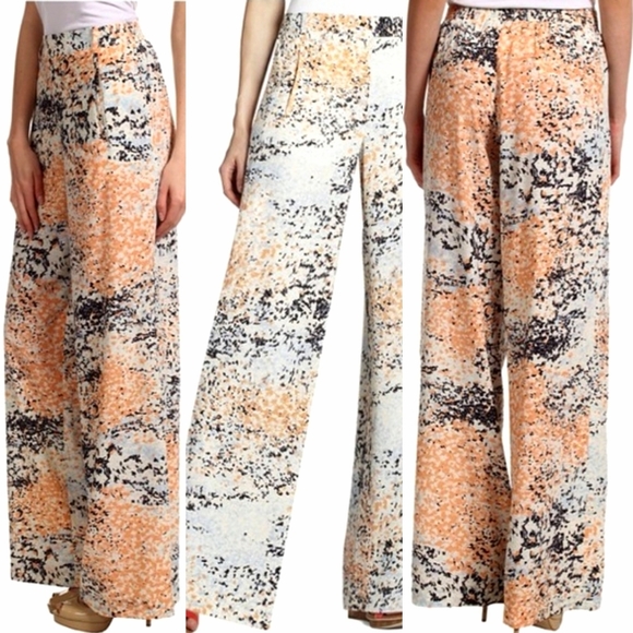 BCBG MaxAzria - High Waisted Wide Leg Pant - Picture 11 of 11